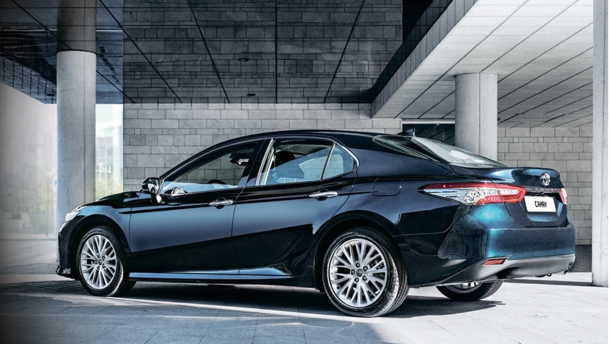 Toyota Camry VIII Рест