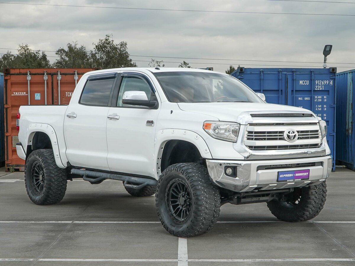 Toyota Tundra CrewMax II Рестайлинг, 2014