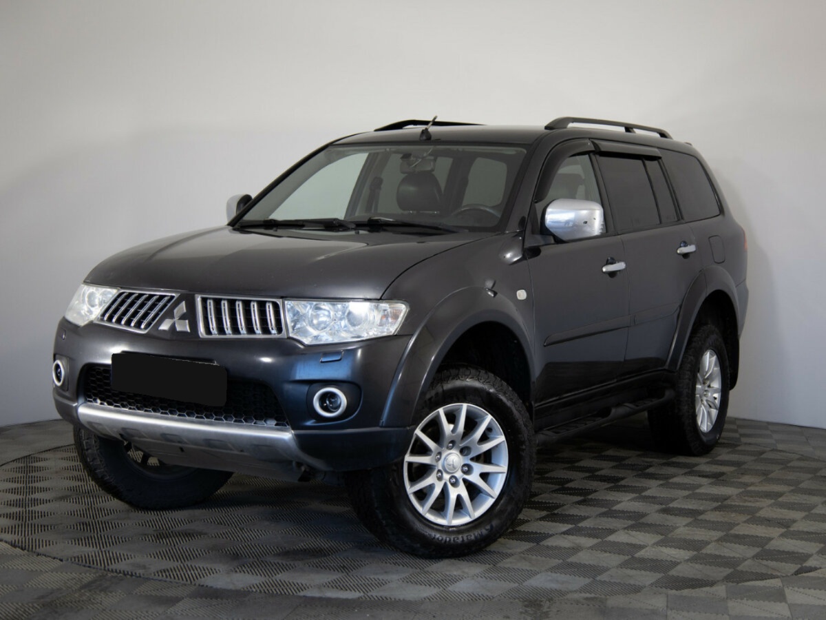 Mitsubishi Pajero Sport II, 2010