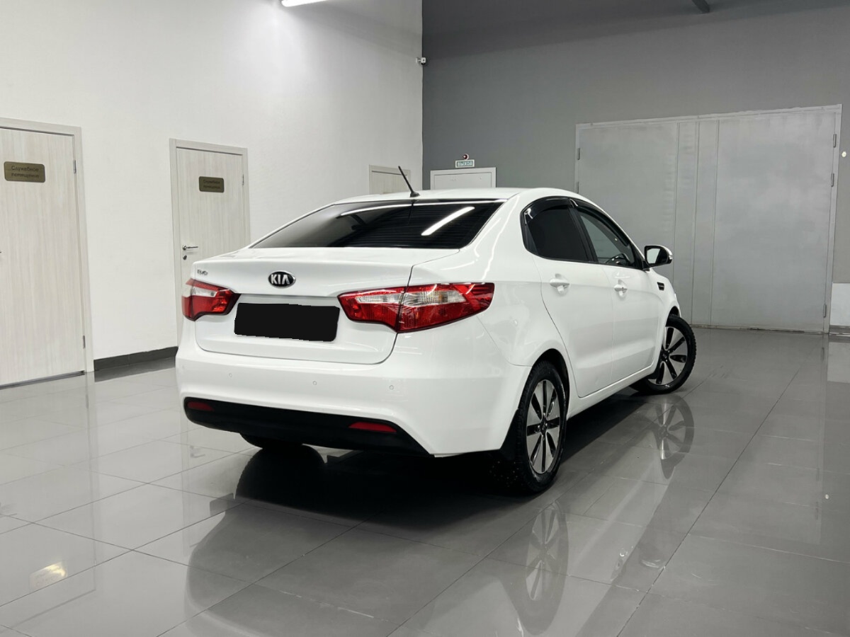 Kia Rio 6-speed III, 2014